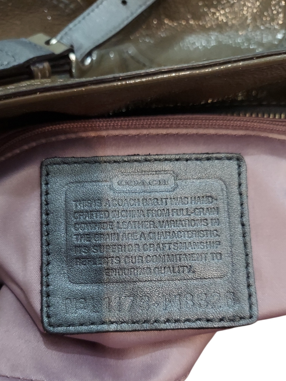 Coach Patent Leather Gallery Shoulder Tote Bag Olive Green With Chrome Hardware - Picture 4 of 4